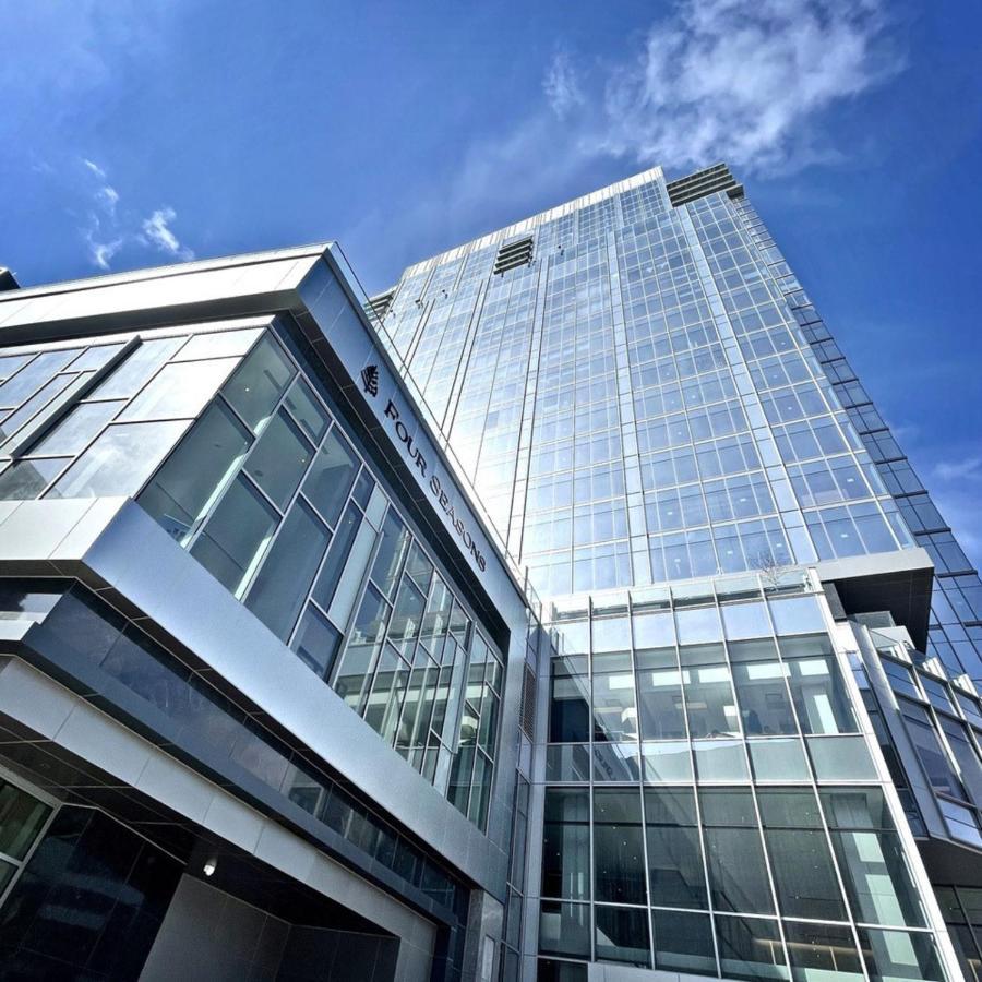 Four Seasons Hotel Minneapolis Exterior photo